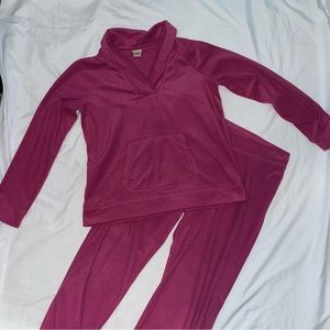 L. L. Bean Two Piece Fleece Lounge Set. Size medium